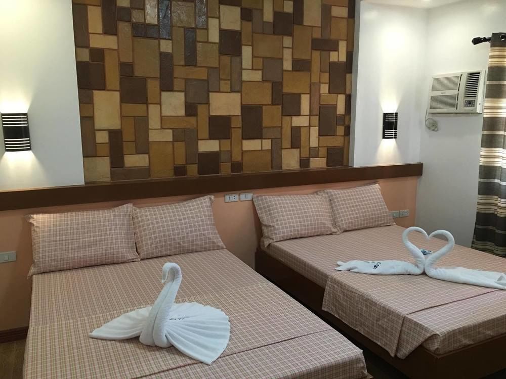 Sea Jewel Beach Resort Puerto Galera Bagian luar foto