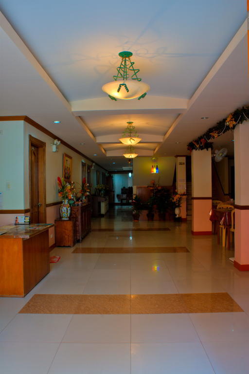 Sea Jewel Beach Resort Puerto Galera Bagian luar foto